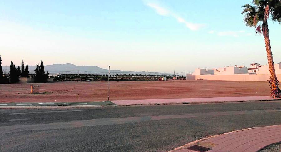 El PSOE acusa al alcalde huercalense de «mentir» sobre las parcelas de San Francisco