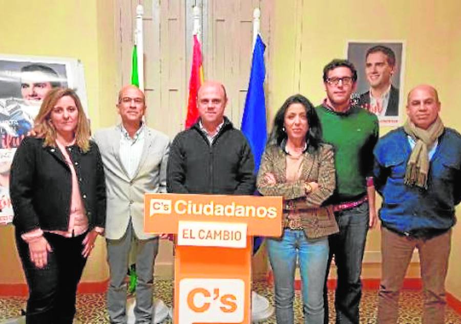 C’s Almería dice que lo que cuenta su coordinador huercalense «no tiene validez»