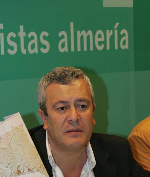 Investigarán las obras del alumbrado en Carboneras con el PSOE en el gobierno