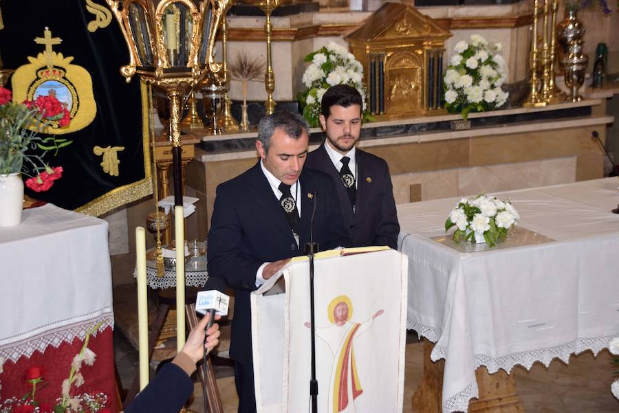 La lluvia obligó a la Hermandad Servita a suspender la salida de esta Dolorosa, acompañada con emoción por cientos de hermanos y vecinos de Loja