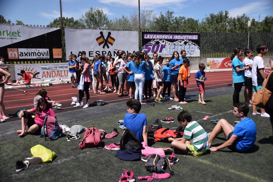 Comienzan cinco días de diversión para escolares y familias en la Ciudad Deportiva de la Joya.