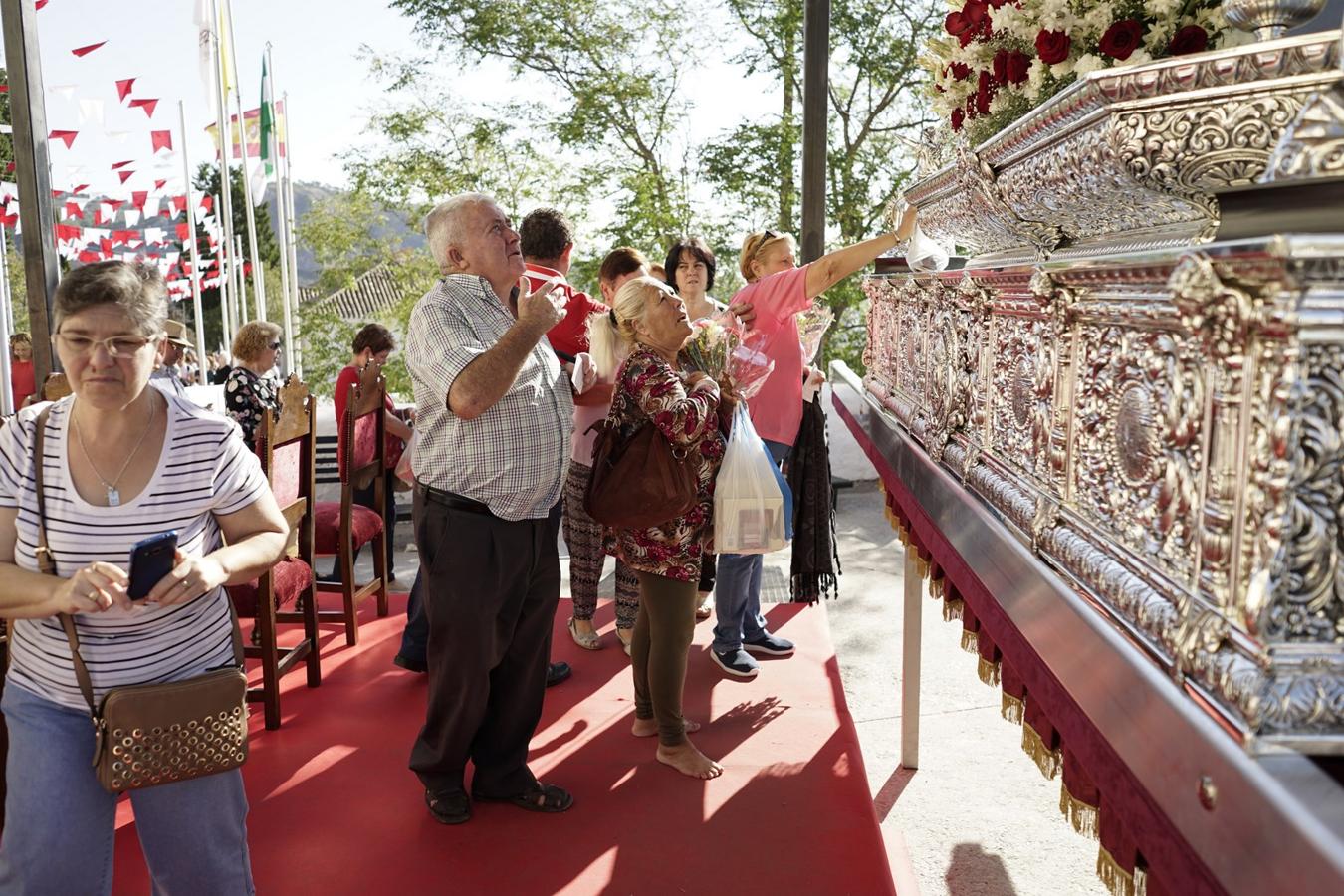 La devoción y costumbre en torno a este lienzo religioso concentra en Moclín a numerosos visitantes en una de las romerías más antiguas y multitudinarias de Andalucía