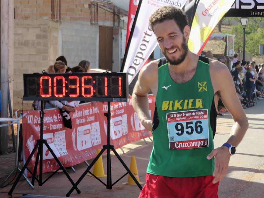 En la penúltima carrera del circuito provincial se han impuesto Cesáreo Ceballos -del Todo Suma- y Mª Dolores Arias -del Bikila-