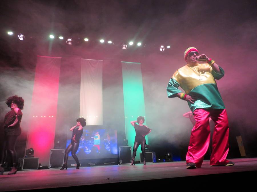 Fotos: II Gala &#039;Playback&#039; de Loja, a beneficio de la AECC