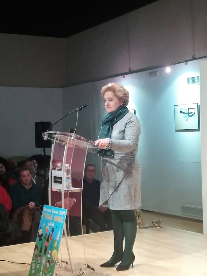 La Agrupación de Hermandades y Cofradías de Loja presenta la imagen representativa de la Pasión lojeña de este año, una obra del pintor de Puente Genil Clemente Rivas.