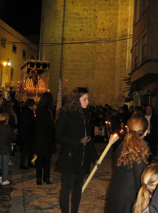 Así fue la noche del Viernes Santo lojeño. 