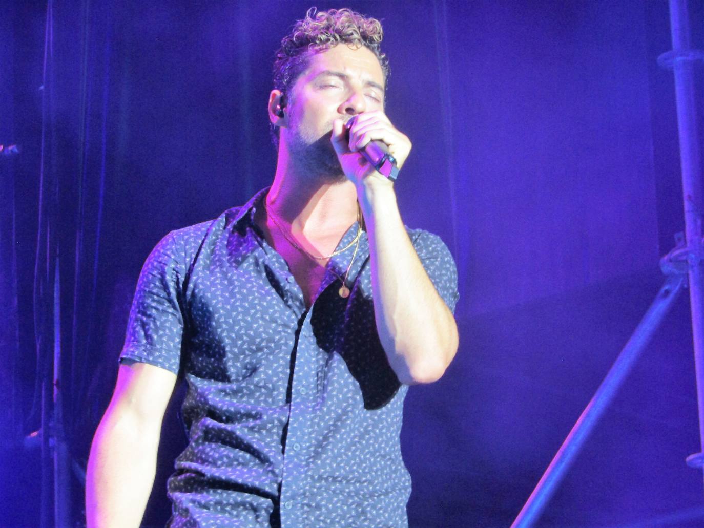 Fotos: 15.000 personas &#039;vibran&#039; en Loja con Bisbal