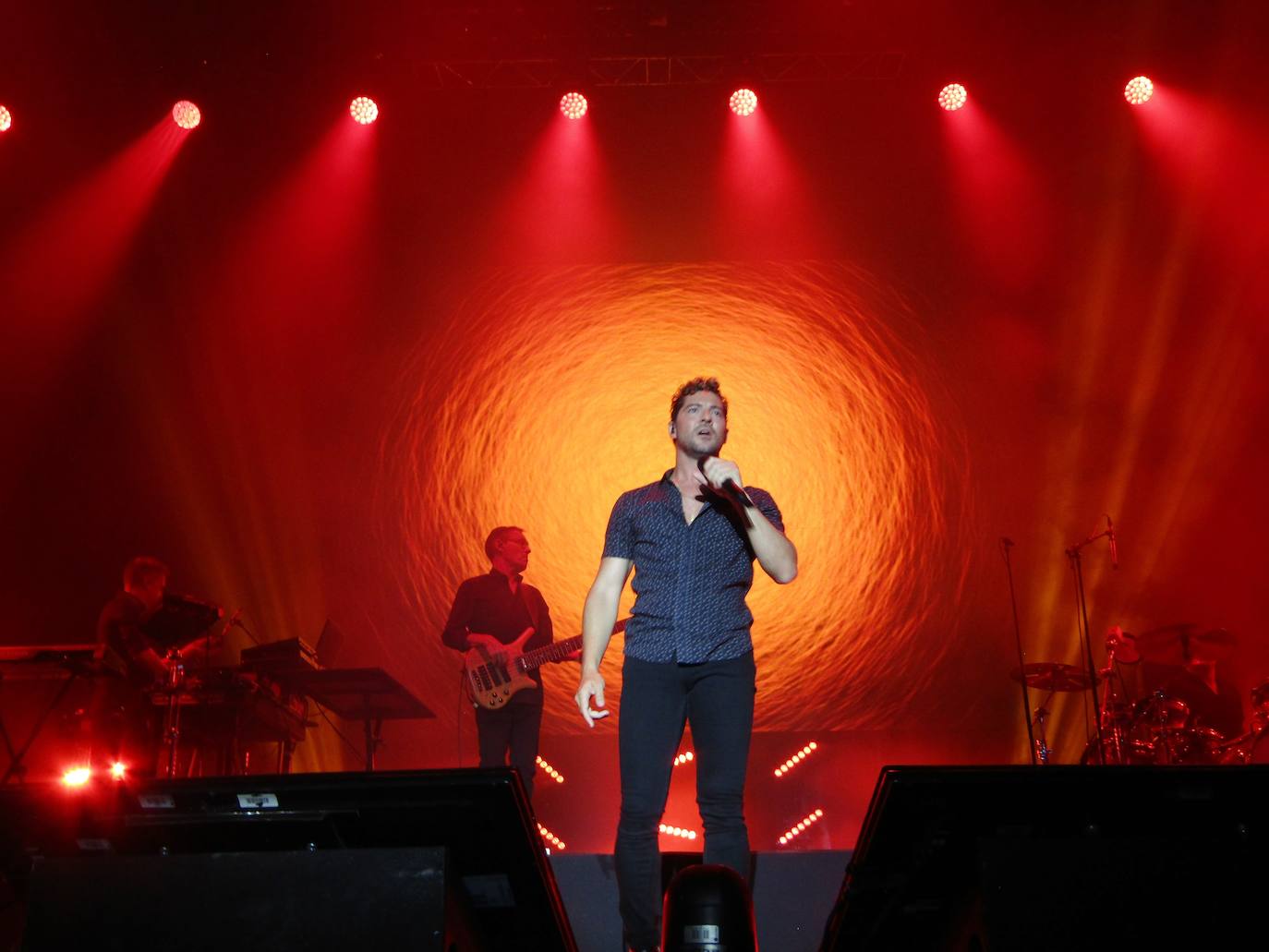 Fotos: 15.000 personas &#039;vibran&#039; en Loja con Bisbal