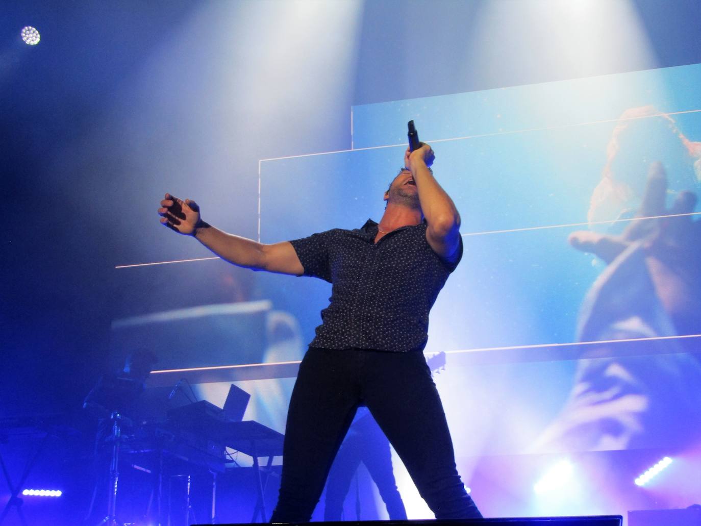 Fotos: 15.000 personas &#039;vibran&#039; en Loja con Bisbal