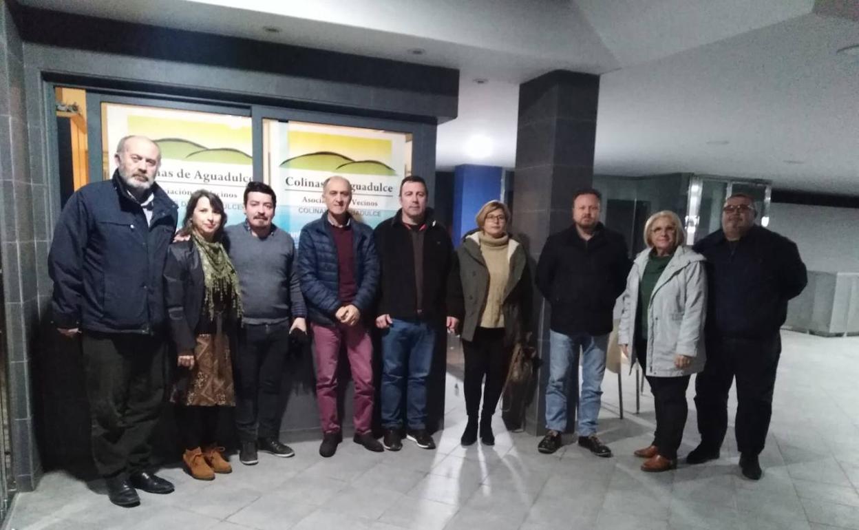 Partidos y asociaciones se unen en una plataforma de defensa de la conexión entre el Poniente y la capital
