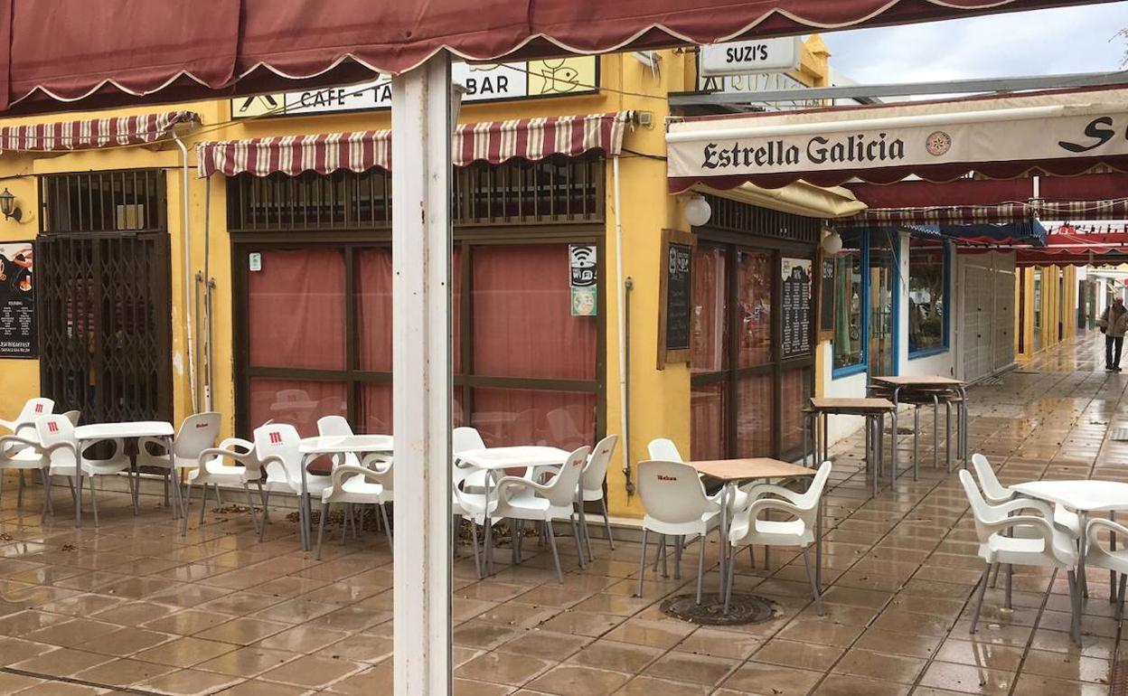 La federación de comerciantes de Roquetas trabaja en un protocolo higiénico y en un plan para incentivar las compras