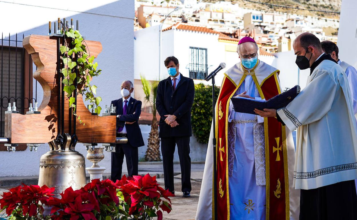 Las campanas de la parroquia de Aguadulce repican por primera vez