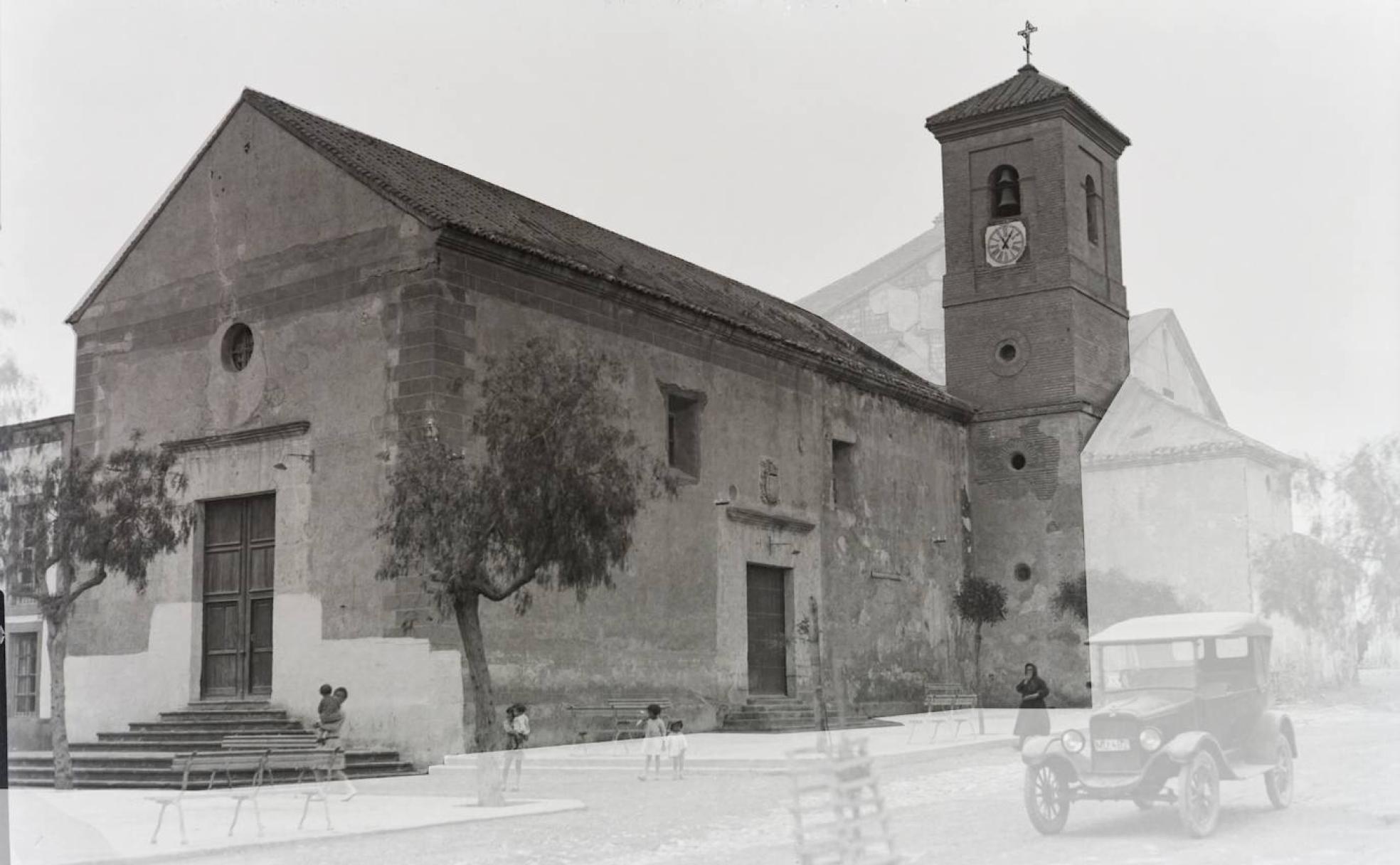 Roquetas del Rosario (I): una iglesia para los roqueteros