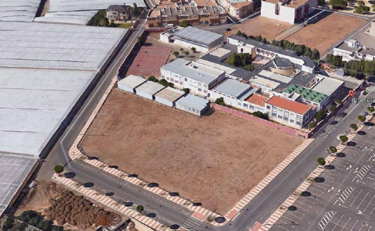 Educación licita las obras para ampliar los espacios de FP del IES Turaniana