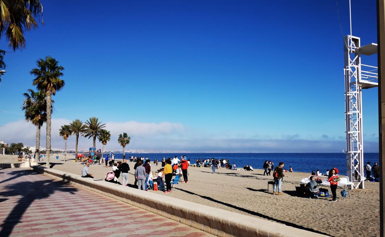 La playa de La Romanilla registró un ambiente tranquilo en Las Moragas de este año