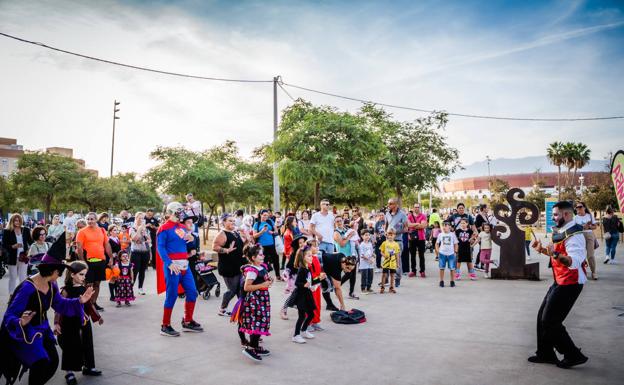 Noche en Negro en Roquetas. 