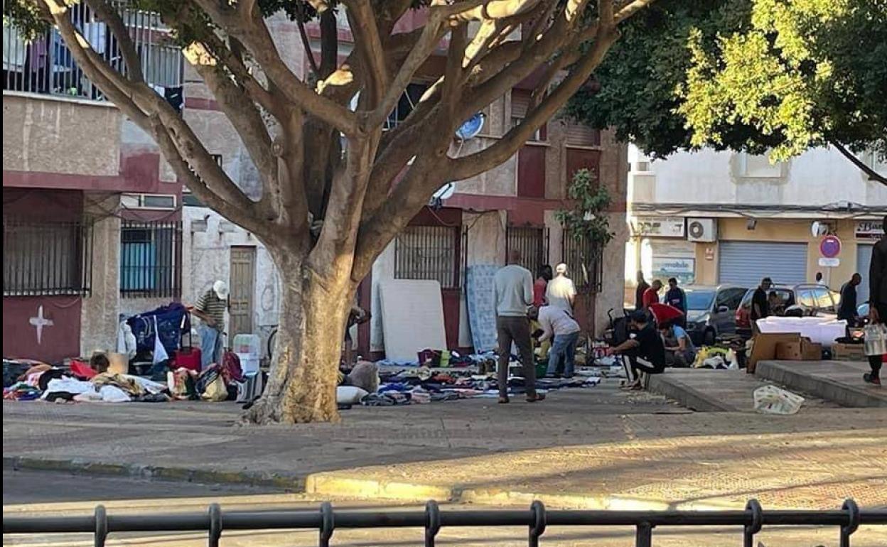 Guardia Civil y Policía Local colaborarán para desmantelar el mercado ilegal de Las 200