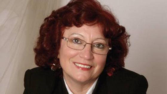 IU celebra un encuentro literario con Ana Moreno con motivo del 8M