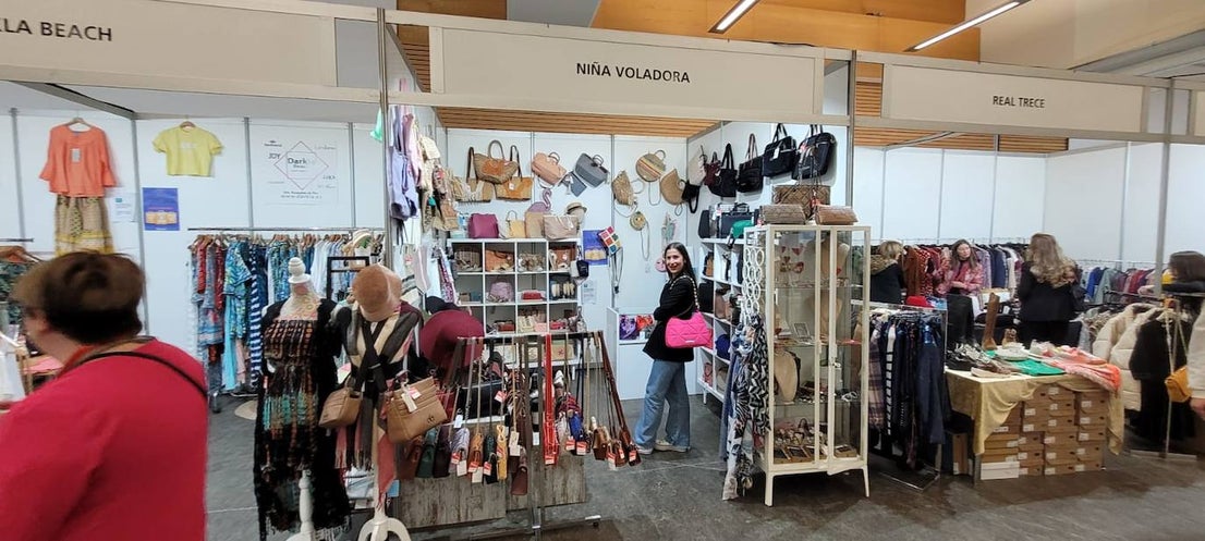 Así es la Feria Outlet del comercio local de Roquetas