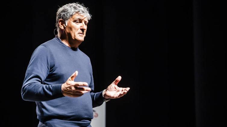 Toni Nadal apuesta por la autocrítica y forjar el carácter para tener éxito
