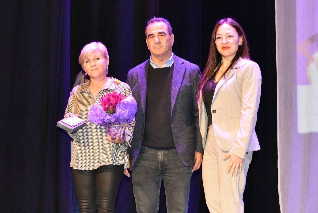 Testimonios y homenajes en la primera Gala de la Mujer de La Mojonera