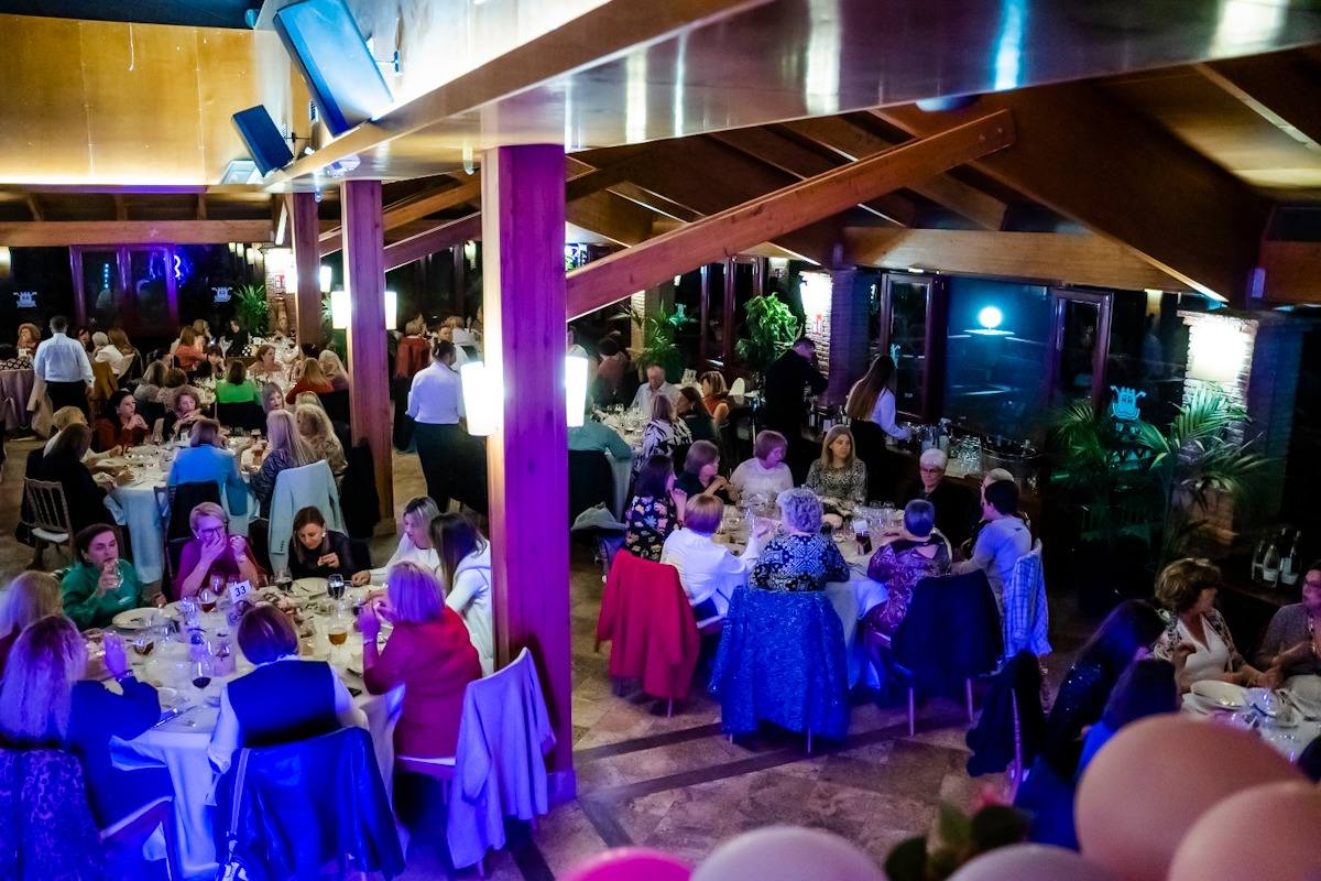 Cena de gala en Playa Serena con motivo del Día de la Mujer