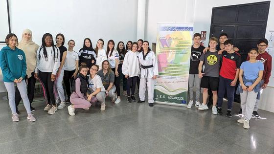 El IES Aguadulce forma a su alumnado en defensa personal