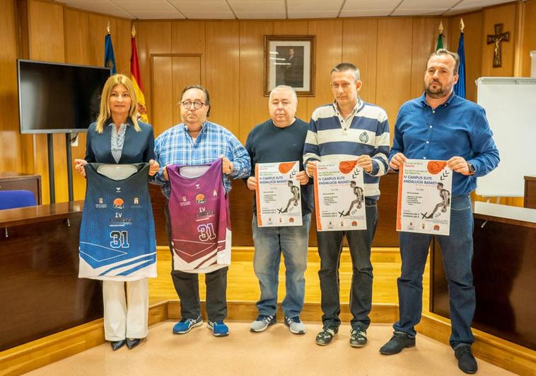 Los tres pabellones de Roquetas acogerán en julio el IV Campus Elite Andalucía Basket