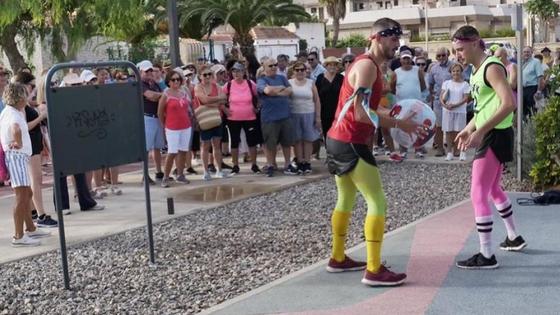 Nueva fiesta familiar en los espacios intermedios de la Urbanización