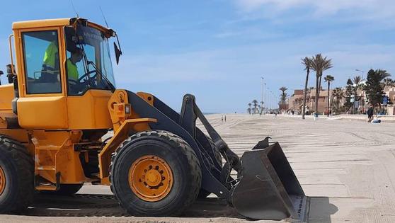 Exigen responsabilidades por el retraso del Plan de Playas esta Semana Santa