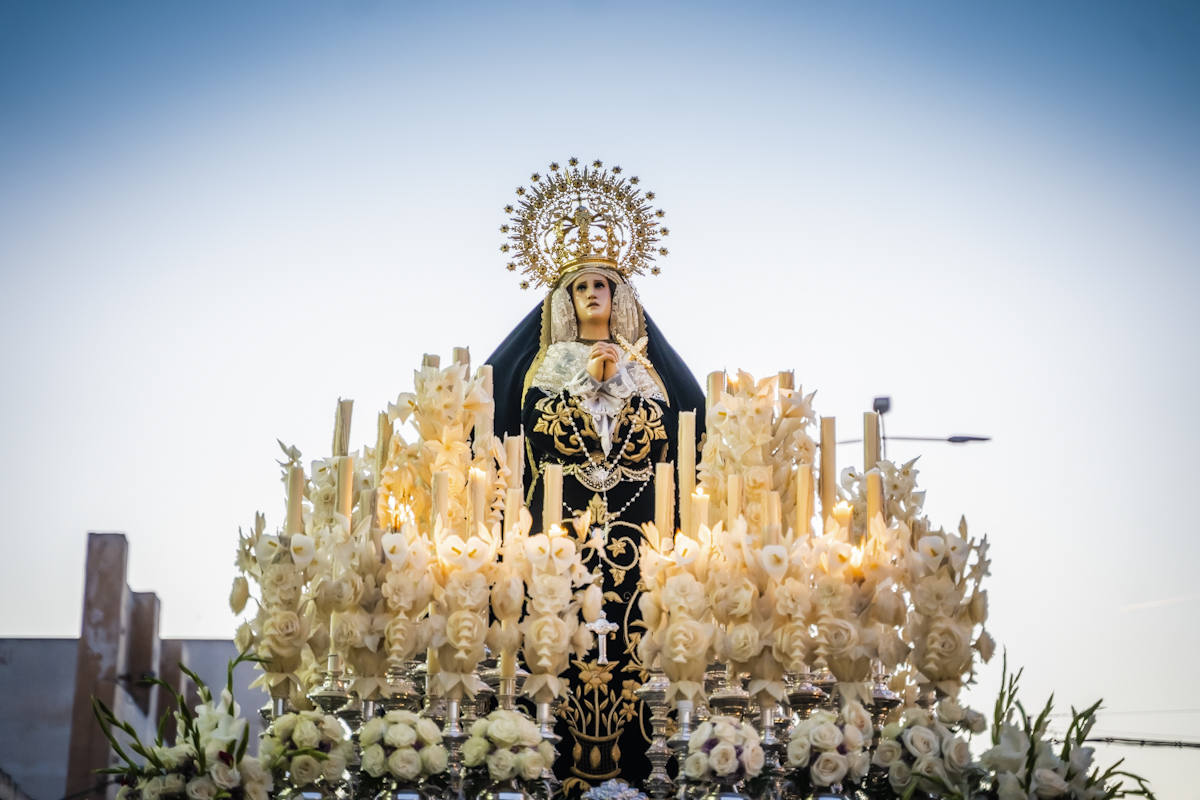 Las imágenes de la procesión del Santo Entierro y María Santísima de los Dolores