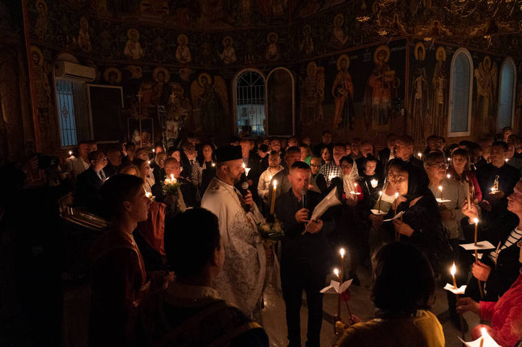 La comunidad rumana celebra su tradicional Misa de Resurrección