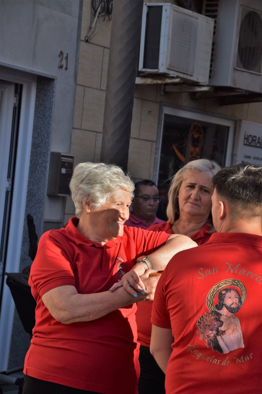 San Marcos procesiona por las calles de Roquetas