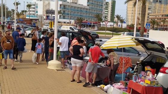 Vuelve este domingo el Car Boot Sale de la Urbanización de Roquetas