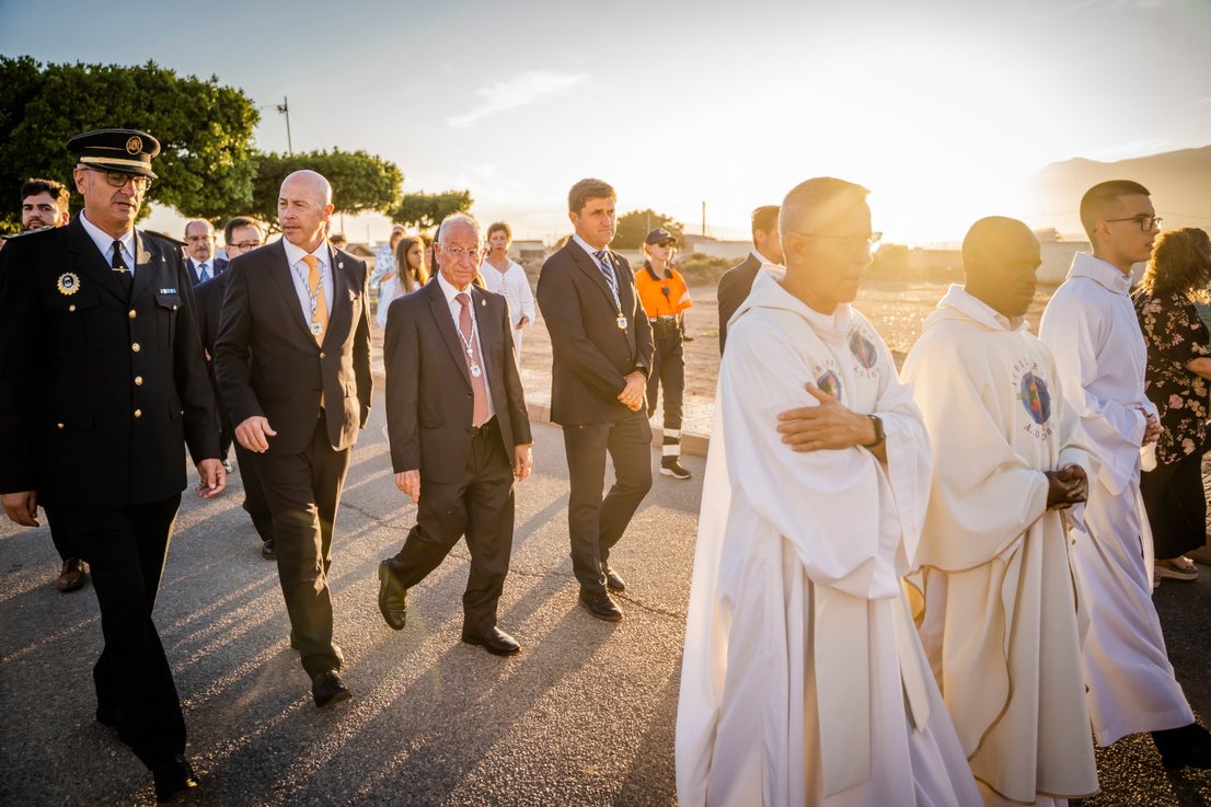 San Antonio y La Inmaculada procesionan por las calles de Cortijos de Marín en sus fiestas