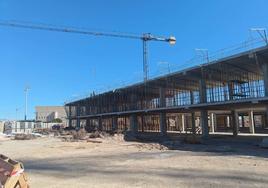 La Junta prevé que el hospital de Roquetas pueda estar funcionando en un año