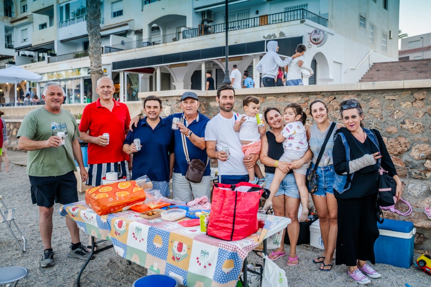 Así fue la Noche de San Juan en Roquetas