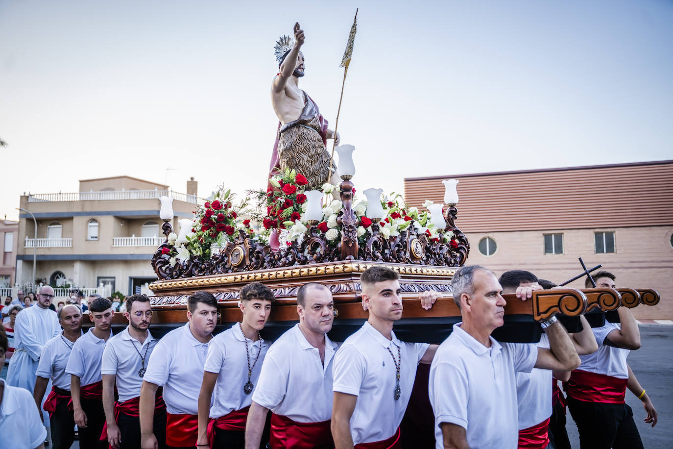San Juan recorre las calles de Roquetas