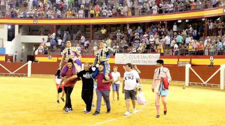 El Fandi sustituye a Manzanares tras su operación en la Feria de Roquetas