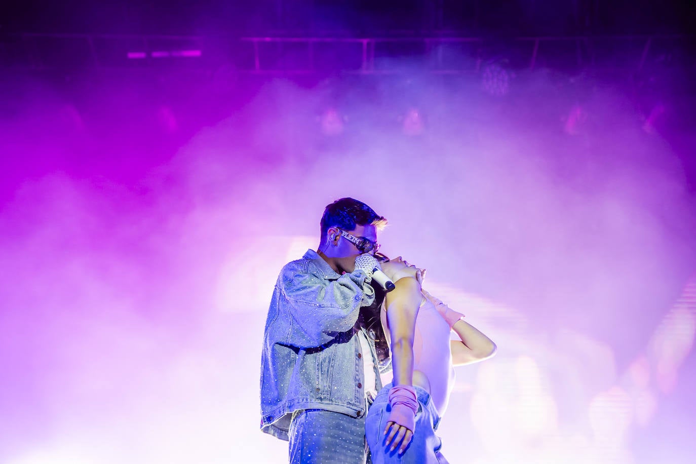 Abraham Mateo inunda Roquetas