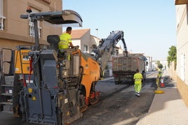 Asfaltado en el Parador.