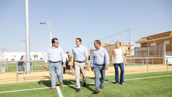 La Mojonera estrena el nuevo estadio 'Carlos Quintanilla' y el complejo de la Venta del Viso