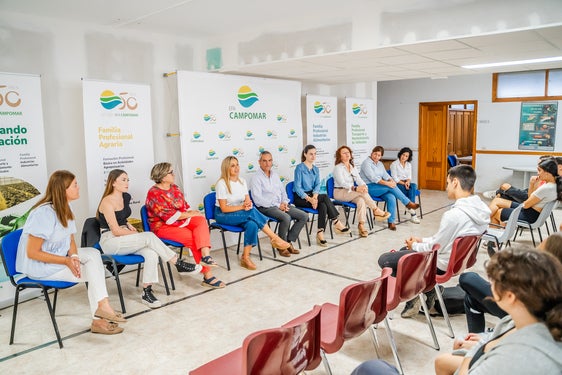 Roquetas reconoce el papel de la mujer en el ámbito agrícola con motivo del Dia Internacional de la Mujer Rural
