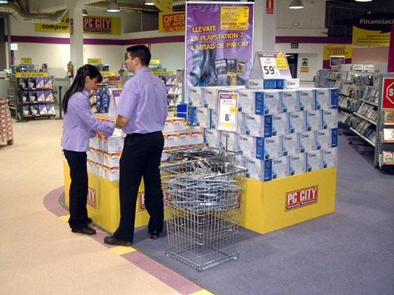 Almería Avanza quiere que Roquetas potencie el comercio local