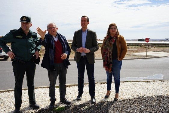 Vícar ve avances para la construcción del cuartel que tendrá la Guardia Civil