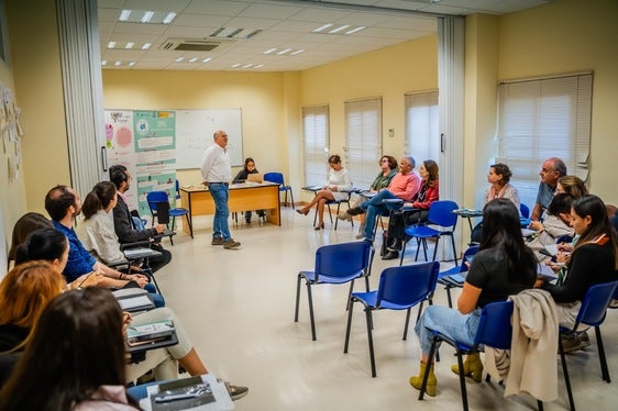 El Defensor del Pueblo visita el municipio para ver las demandas de la ciudadanía