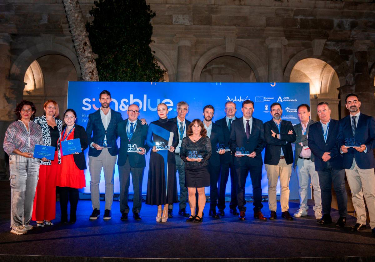 Los ganadores del certamen turístico entre los que se encuentra la empresa de Aguadulce.