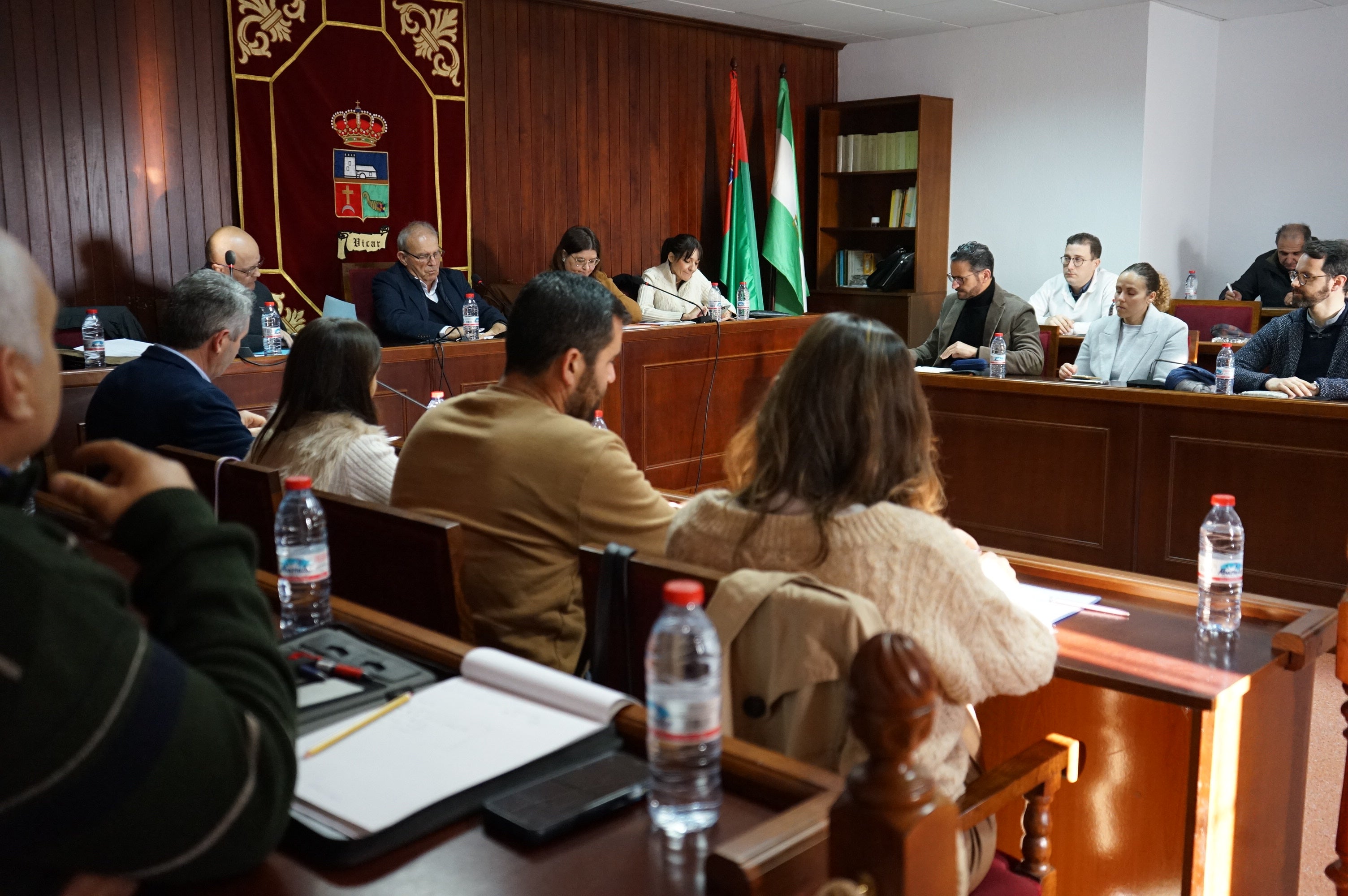 Imagen del último pleno del Ayuntamiento de Vícar.