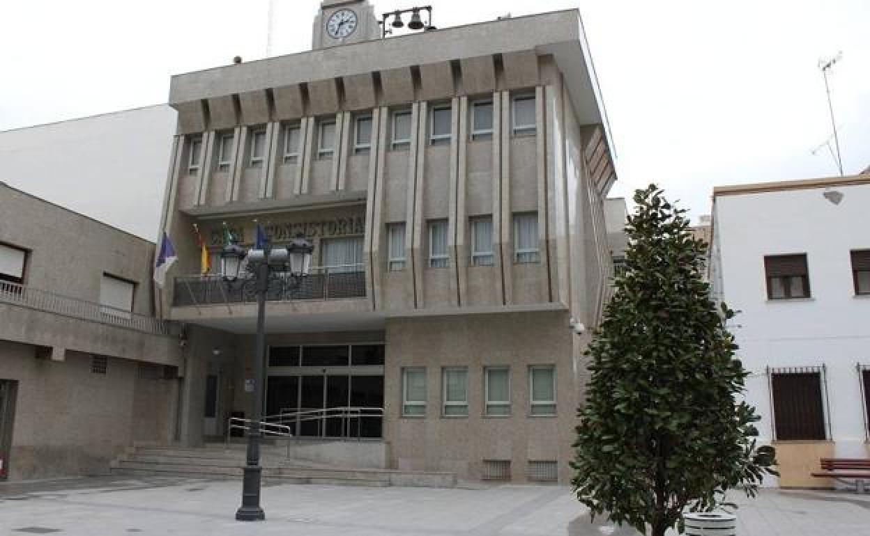 Amat condena la muerte de la mujer asesinada por violencia machista