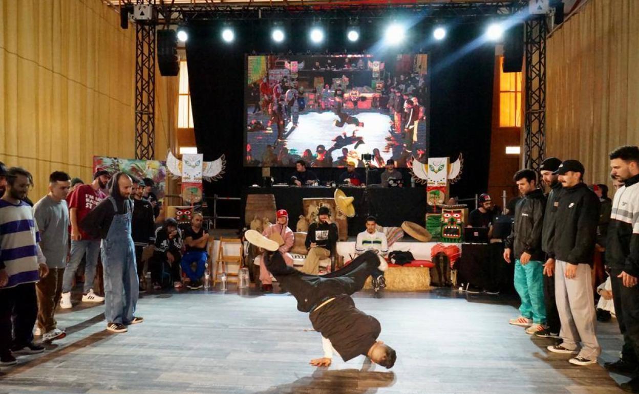 Vícar vuelve a ser la capital joven de la provincia con el Hip Hop Street